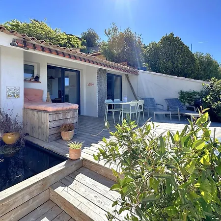 Mazet Cezar, Climatise Pour 4 Personnes, Avec Piscine Collective A Villa